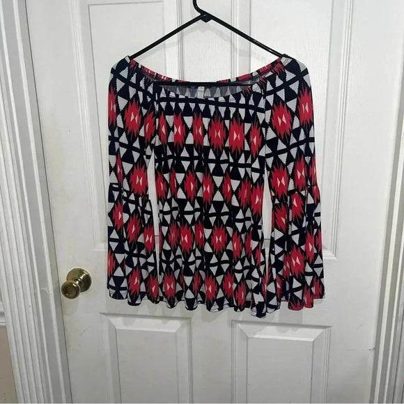 cezenna Tops - Cezanne long sleeve stylish top